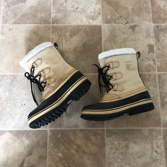 Sorel caribou boots - Picture 3 of 4